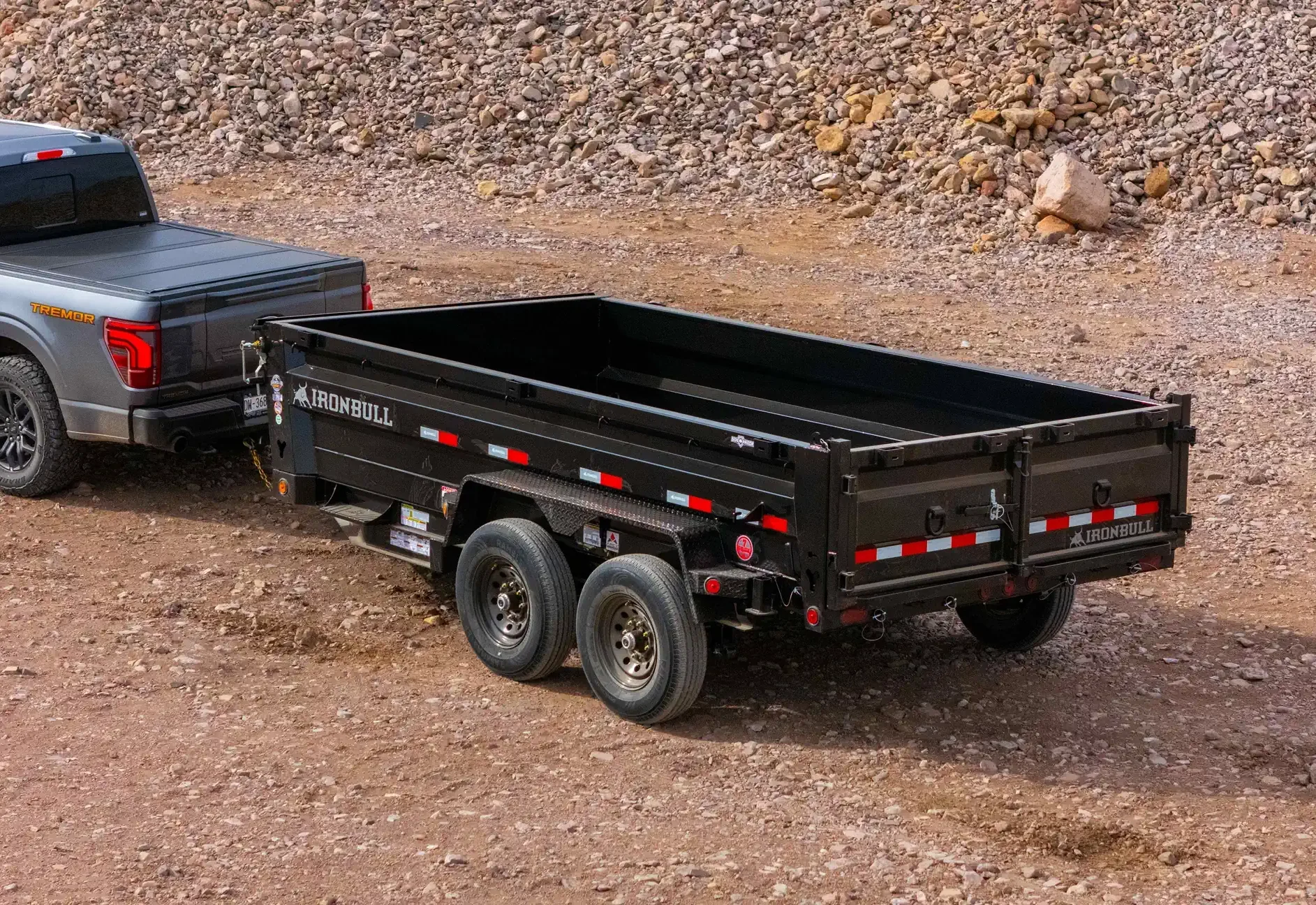Heavy-duty Diamond C gooseneck trailer ready for hauling