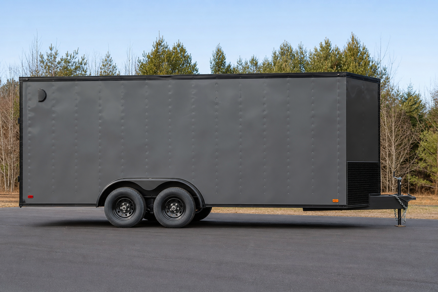 Read more about the article Enclosed Trailer vs Open Trailer: Which Should You Buy?
