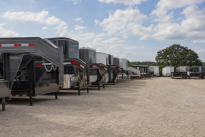 Read more about the article Leyes de Remolques en Texas: Registro, Luces y Requisitos